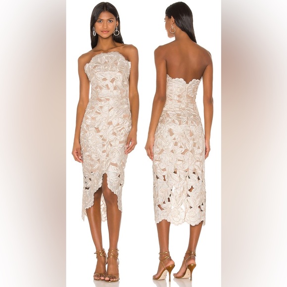 NWT Elliatt Atrium Dress - Picture 3 of 12